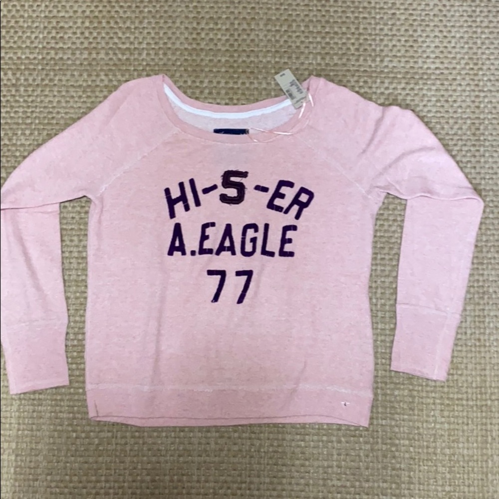 NWT Women’s Large American Eagle Sweatshirt.